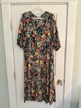 Natural Life Black Multi Floral 3/4 Sleeve Dress ~ Size L/XL